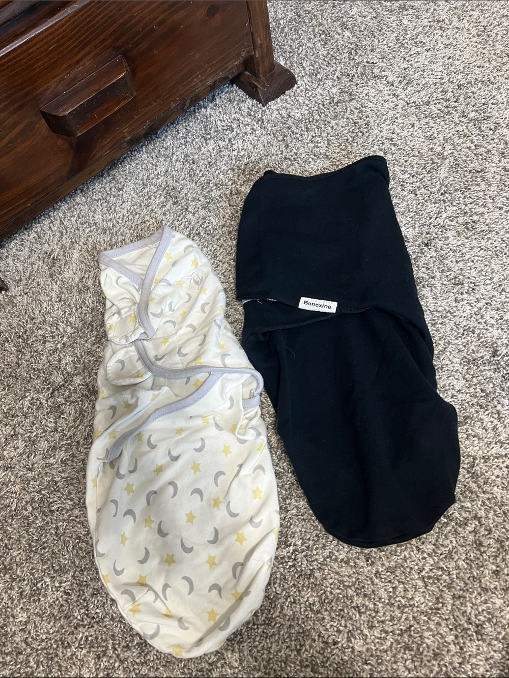 SwaddleMe Baby Swaddle Set - Black & Moon/Star Print